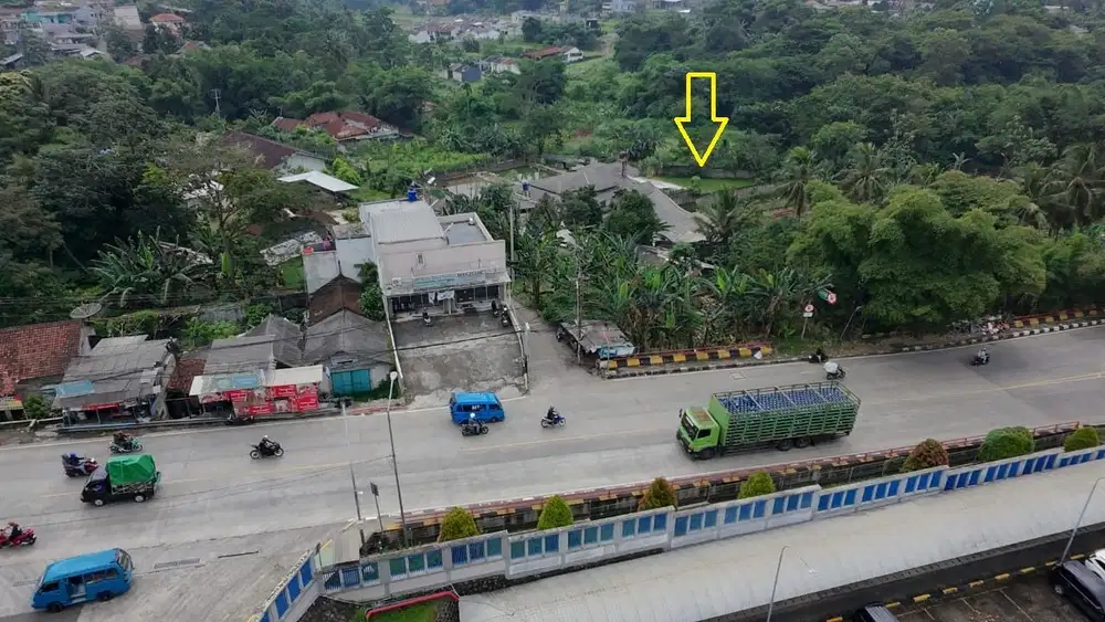 Tanah Ngantong Akses 2 mobil Dekat Jalan Raya dan Tol Caringin