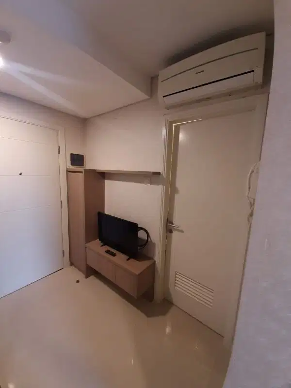 DISEWAKAN APARTEMEN MEDISON PARK