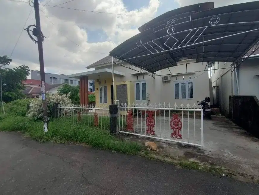 Rumah Ampera Komp.Zal Khatulistiwa (Dansen) Kota Baru