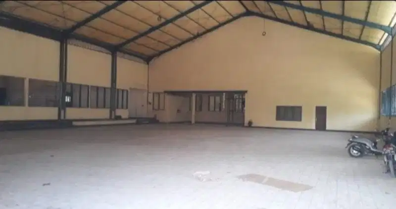 Gudang super murah siap pakai di pasuruan