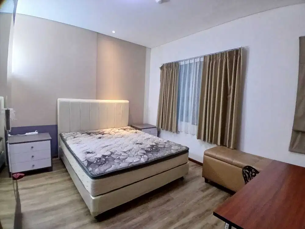 Disewakan Apartemen Thamrin Residence 3 BR Jakarta Pusat Siap Huni