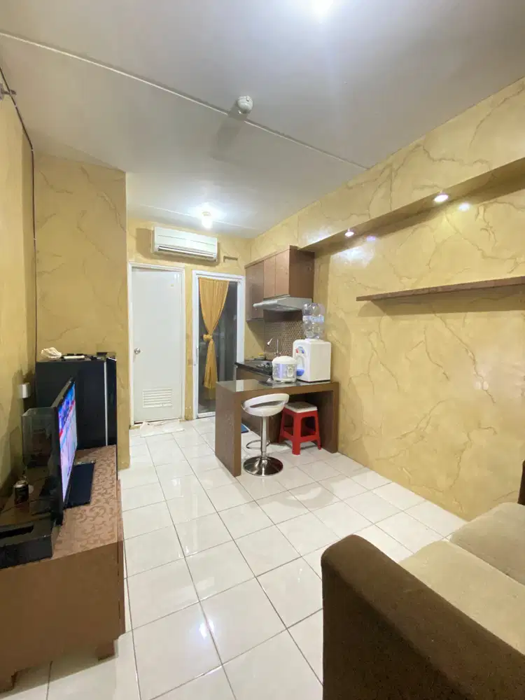 SEWA Termurah!!! Apartement Green Pramuka City 2BR Furnish lt rendah