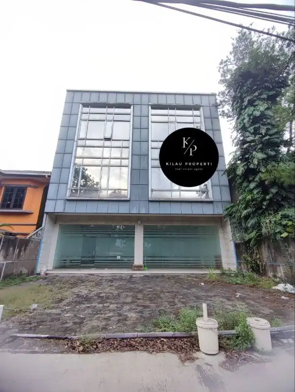 Dijual Cepat  Ruko Pinggir Jalan Raya strategis