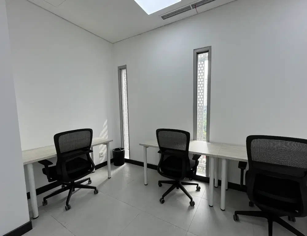 Sewa Kantor Unit Furnished untuk 6 Pax di Telkom Landmark Tower