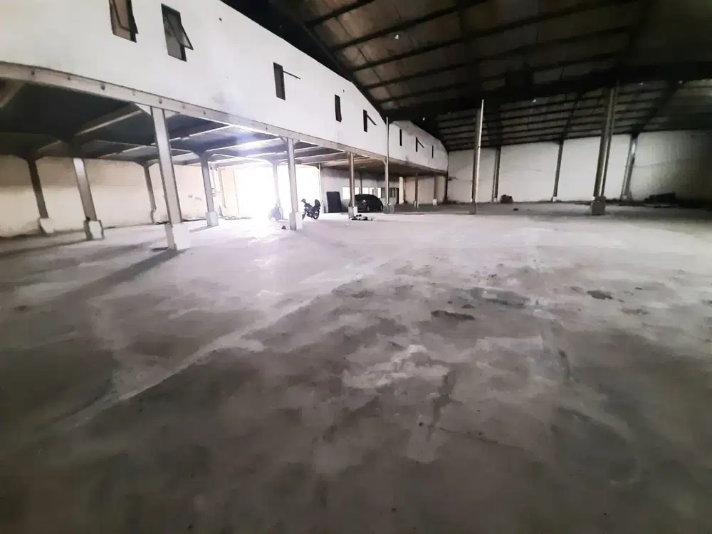 Sewa Cepat Gudang Siap Pakai,Jarang Ada Tengah Kota-Jl Soekarno Hatta