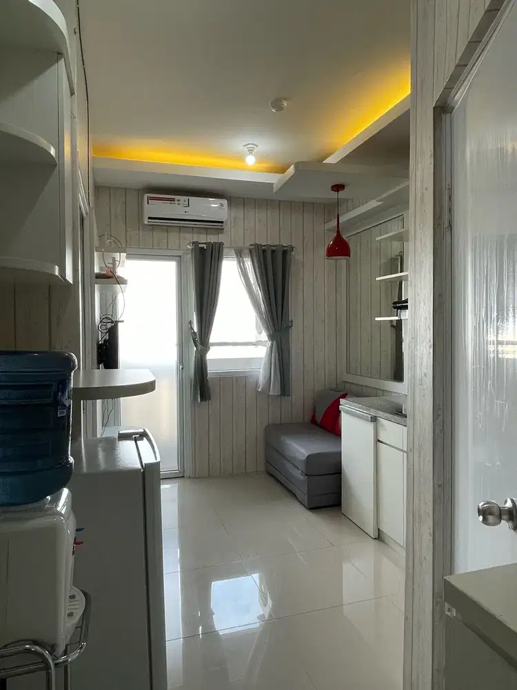 JUAL MURAH! Unit di Atas Mall Green Pramuka 2BR Furnish