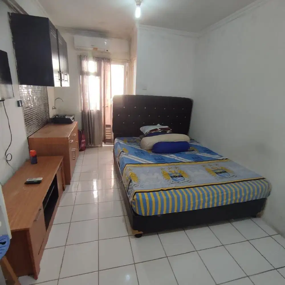 Disewakan Apartemen Studio Kelapa Gading Nias Furnish Bulanan Tahunan
