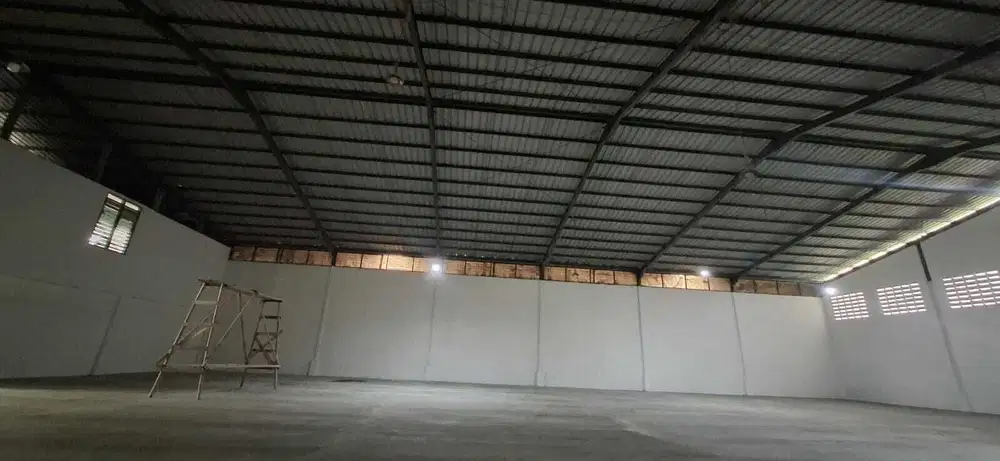 Disewakan Gudang Bagus Siap Pakai Lokasi Strategis Cipatik Bandung