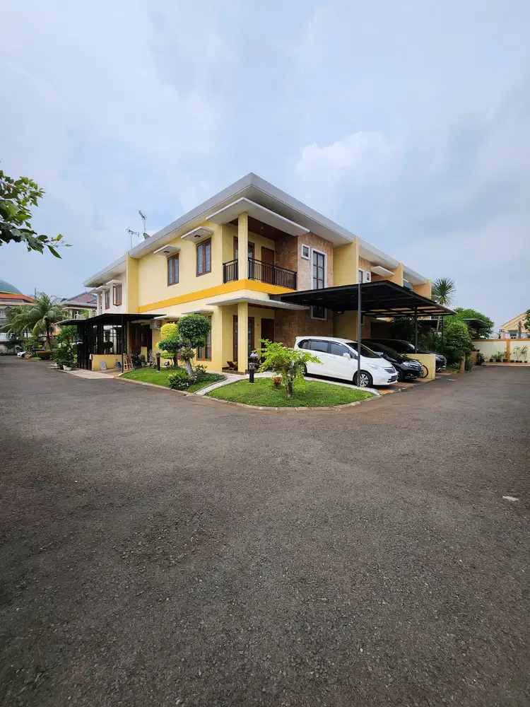 Rumah Secondary Dalam Komplek Tenang Siap Huni Di Pondok Bambu