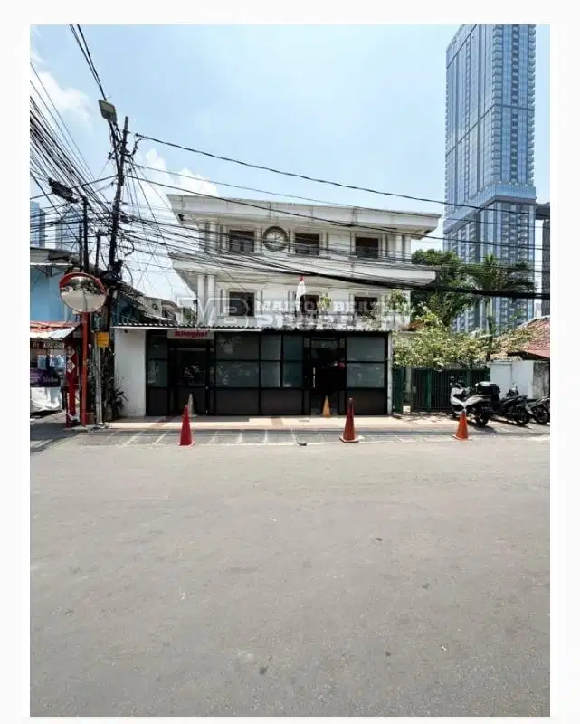 BISA DIBANGUN 15LANTAI, BERADA KAWASAN PERKANTORAN TANAH ABANG JAKPUS