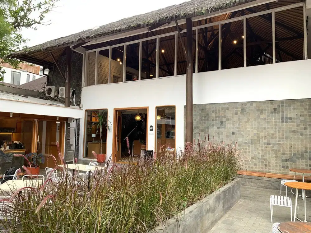 Cafe siap pakai The Best Area Sayap Riau