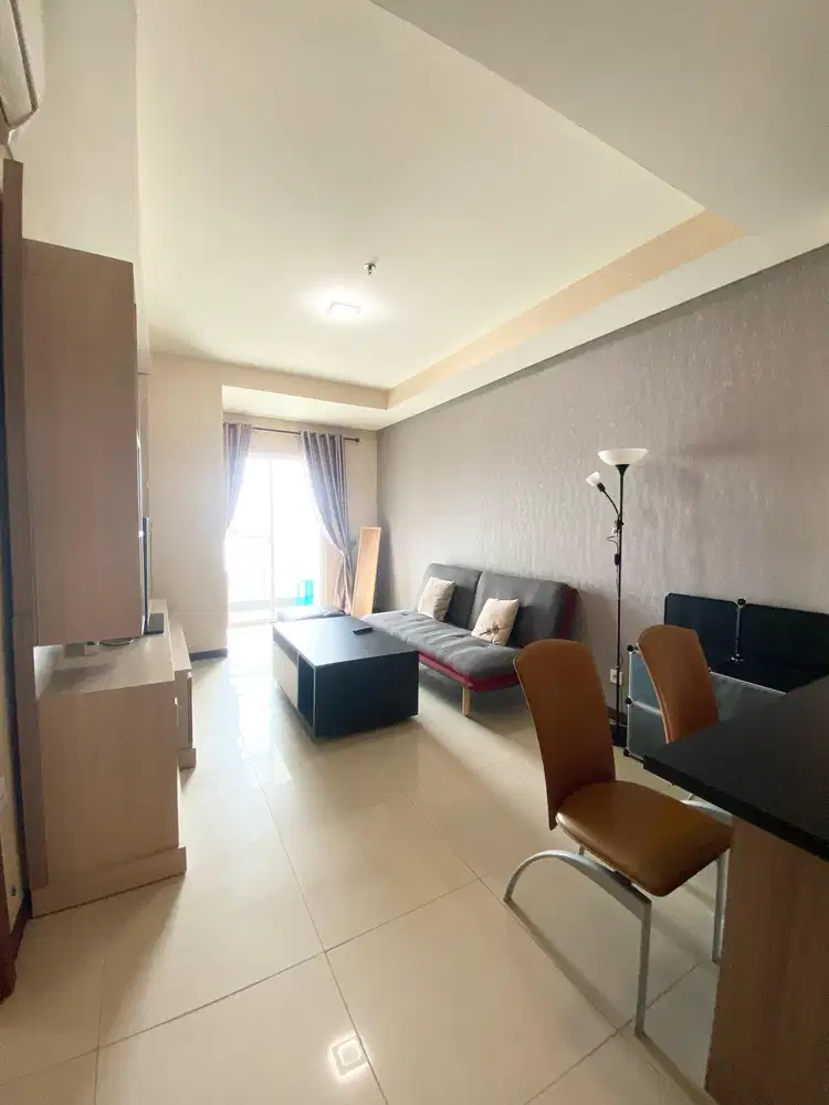 Condominium Green Bay 2 kamar tidur Full Furnished siap huni