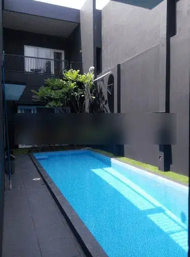 Rumah Cantik Ada Kolam Renangnya Dekat Pasar Sektor 2  Bintaro