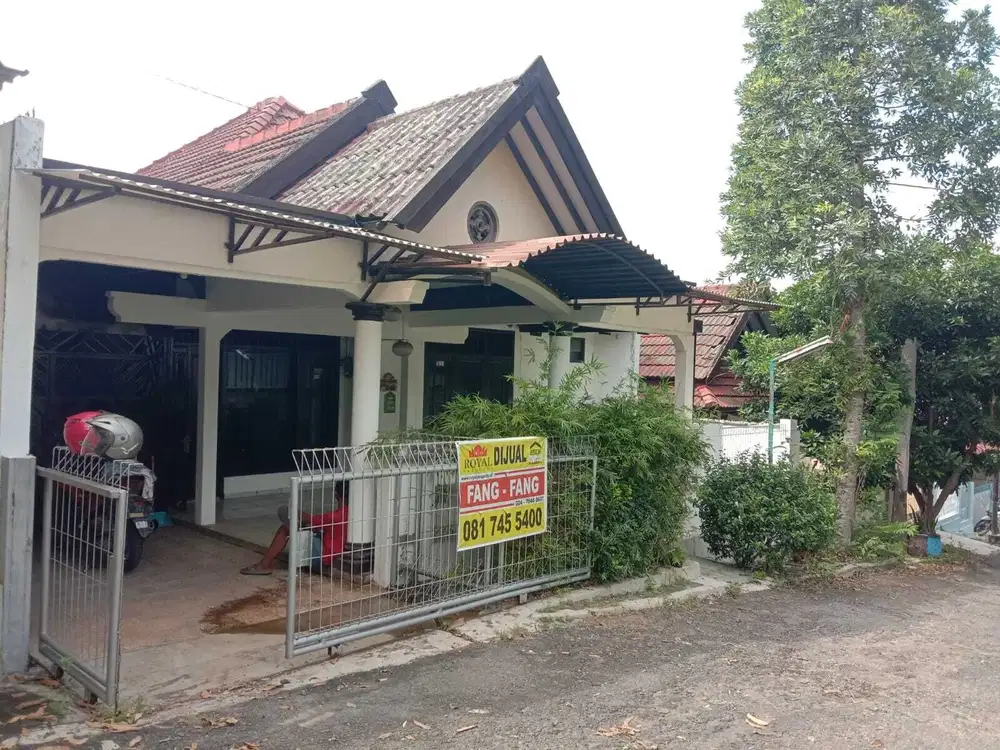 Dijual Rumah Di Dalam Perum Mewah Villa Aster Ii Banyumanik Semarang