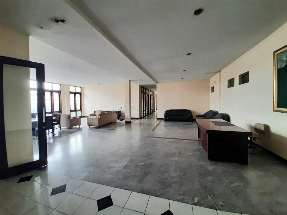 Sewa Gudang Tengah Kota, Akses Mudah & Tol, Bebas Banjir