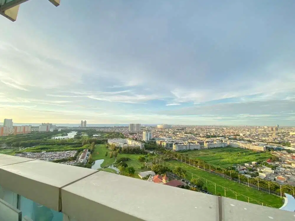 Jual apartemen royale springhill 3 kamar golf view