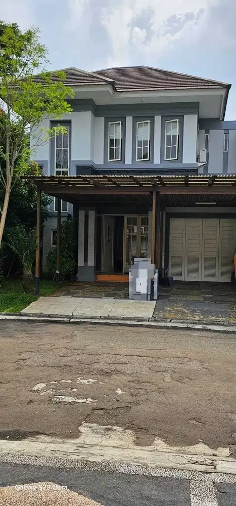 Rumah Mewah di Alam Sutera Amarylis luas dan sudah renovasi siap huni