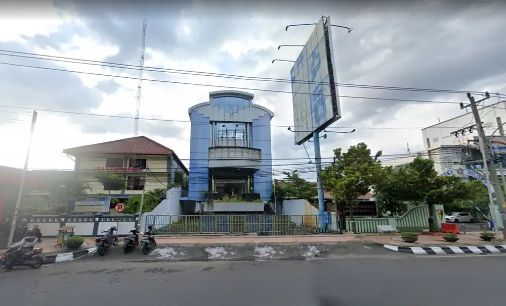 Dijual dan Disewakan Gedung Lokasi di Jl. Pemuda Semarang