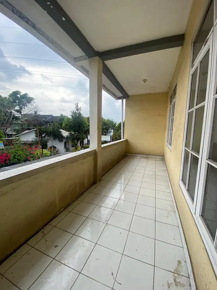 Ruko Siap Usaha di Buah Batu – 2 Lantai, Turun Harga!