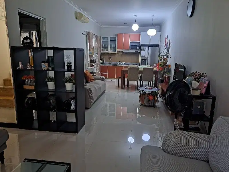 Rumah Bagus Cantik Siap Huni di Kota Wisata