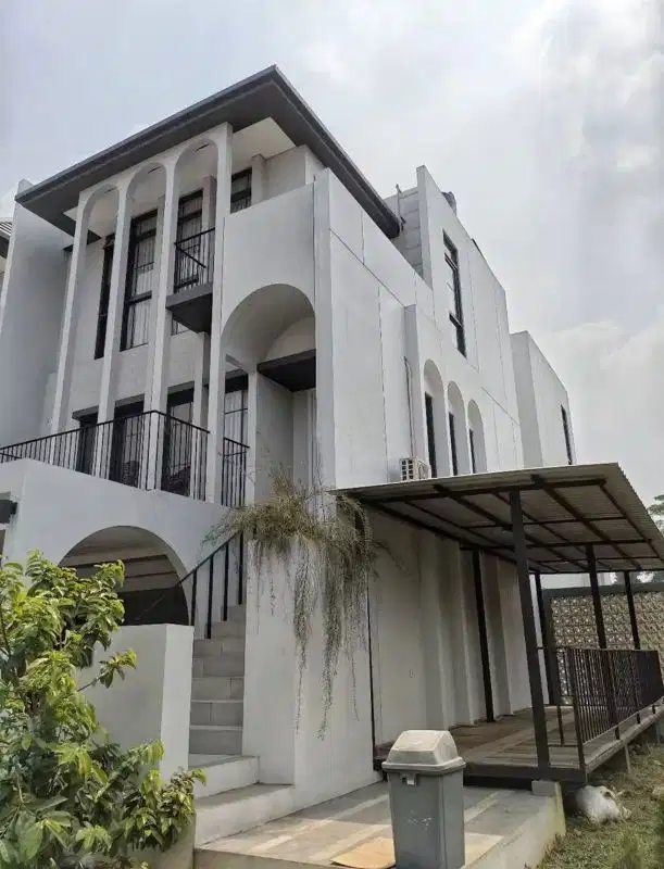 Rumah 3 lantai Cluster Aether Greenwich Lokasi Paling Favorite