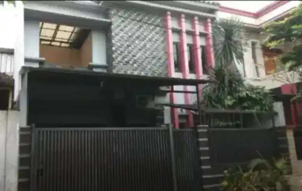 MEGAH !! RUMAH TANAH 133 M² di BUARAN 3  DUREN SAWIT
