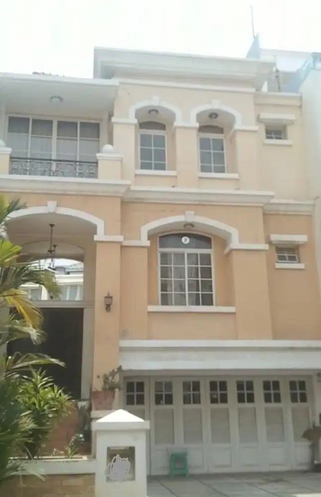 Dijual cepat rumah bagus di Cendana Golf, Pantai Indah Kapuk