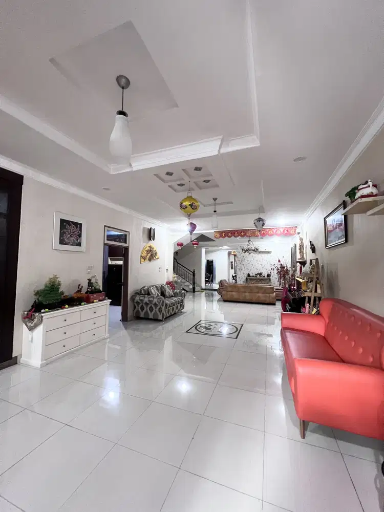 Dijual rumah graha helvetia metropolitan jl kapten sumarsono