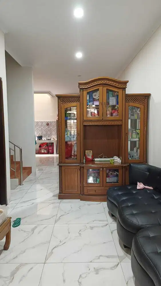 Dijual Cepat Rumah Brand New Bagus Dan Minimalis di Jakarta Barat