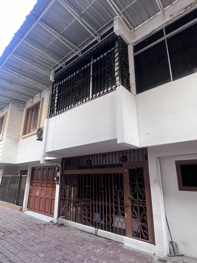 Dijual perumahan candi biara dalam depan sun plaza