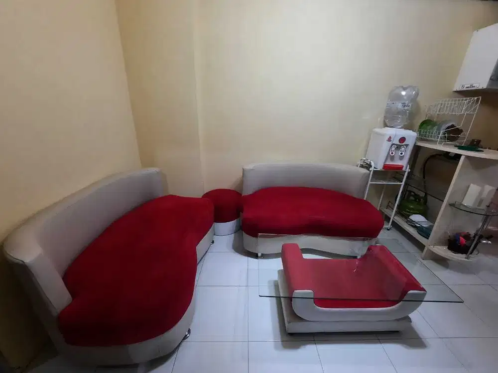 DISEWAKAN MURAH APARTMENT GUNAWANGSA MANYAR HARGA BAWAH PASARAN