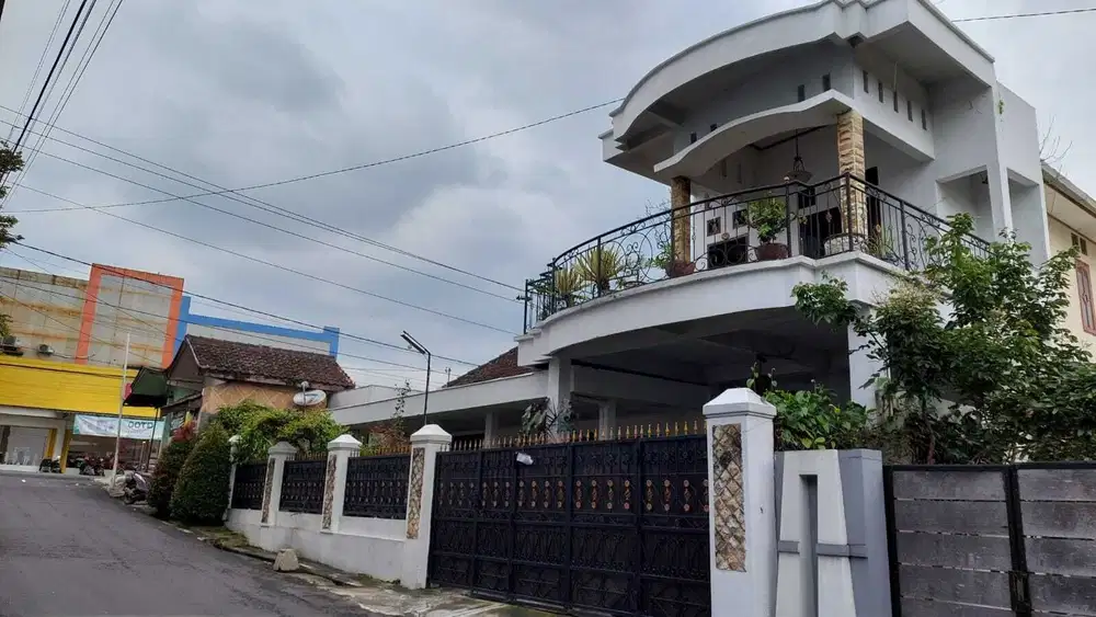 DIJUAL TANAH BONUS BANGUNAN PINGGIR JALAN DI SALATIGA, STRATEGIS