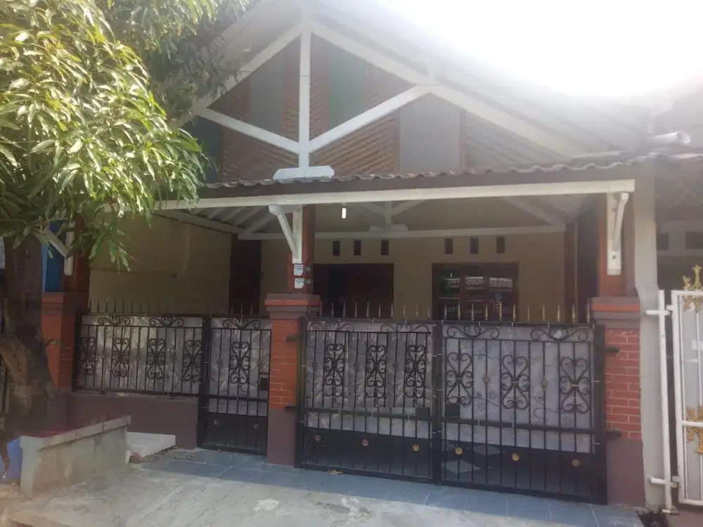 DIJUAL RUMAH DI TAMAN HARAPAN BARU (B2099)