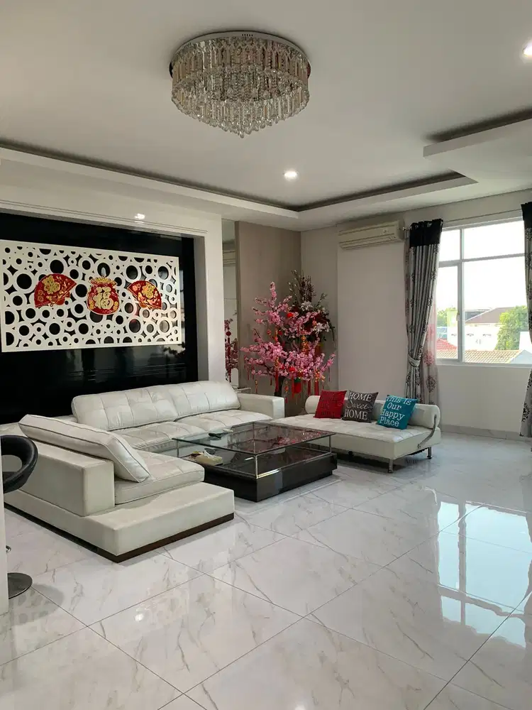 Rumah Full Furnish Di Thi Jelambar, Jakbar