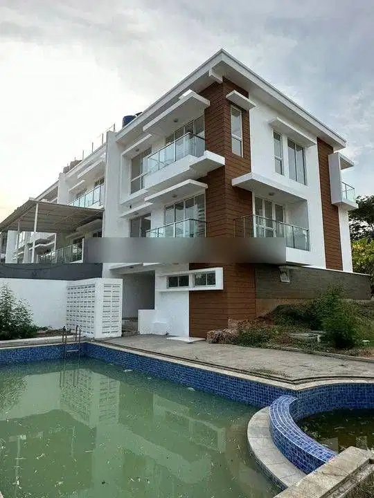 Dijual Murah Diskon Rumah Golf Residence Cluster Bougenville Pik