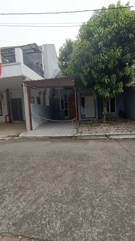 Di jual rumah siap huni dekat stasiun cisauk di serpong garden
