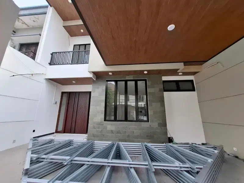 Dijual rumah Gress 2 lantai Pantai Mentari minimalis bagus