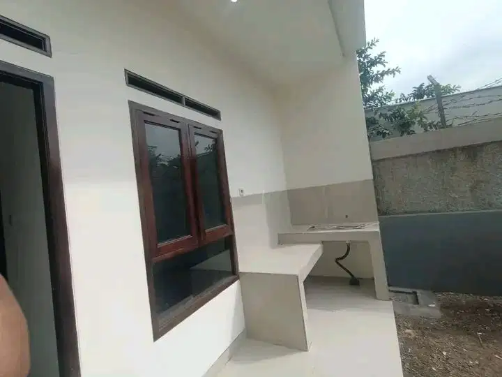 dijual rumah baru siap huni