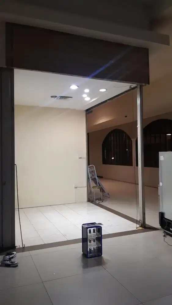 DISEWA Kios di Mall Of Indonesia Kelapa Gading