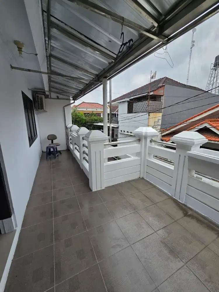 Rumah Bagus 2 Lantai di Kayu Putih Fullfurnish