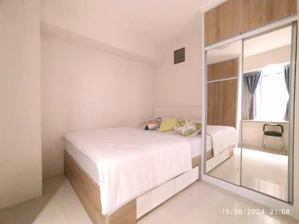 Disewakan 2BR Furnish Heliconia Hook Bassura City Apartemen Free IPL