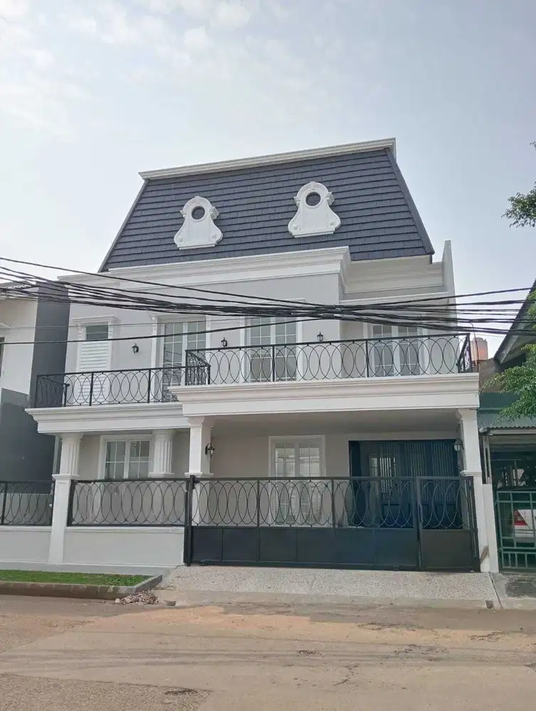 Dijual Rumah Baru  Ada Kolam Renang di Bintaro Jaya Sektor 9