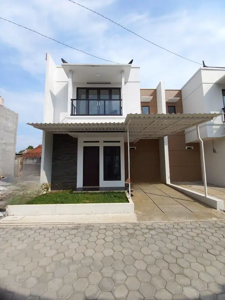 CLUSTER MEWAH GAYA BALI LOKASI STRATEGIS PINGGIR JALAN UTAMA