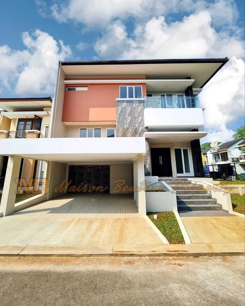 RUMAH BARU HOEK SIAP HUNI LOKASI SANGAT STRATEGIS DI THE GREEN (FB)