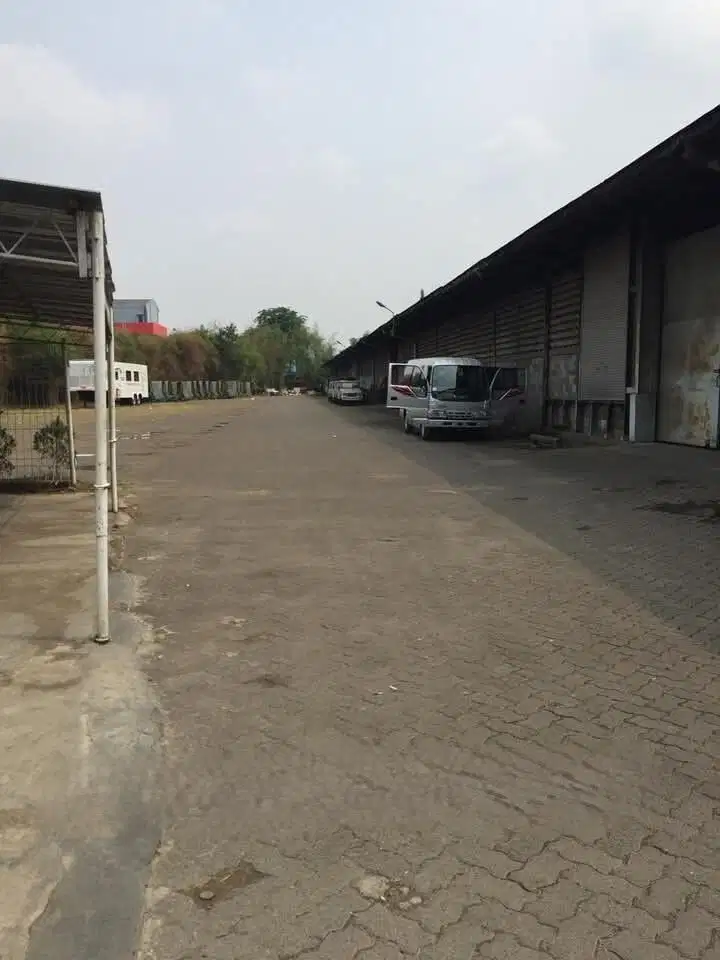 DIJUAL EX PABRIK KAROSERI DI CIKUPA, SIAP PAKAI USAHA