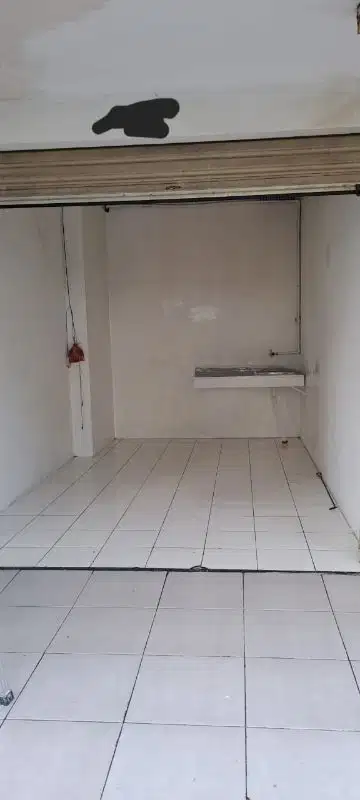 Disewakan kios Apartement Bassura City