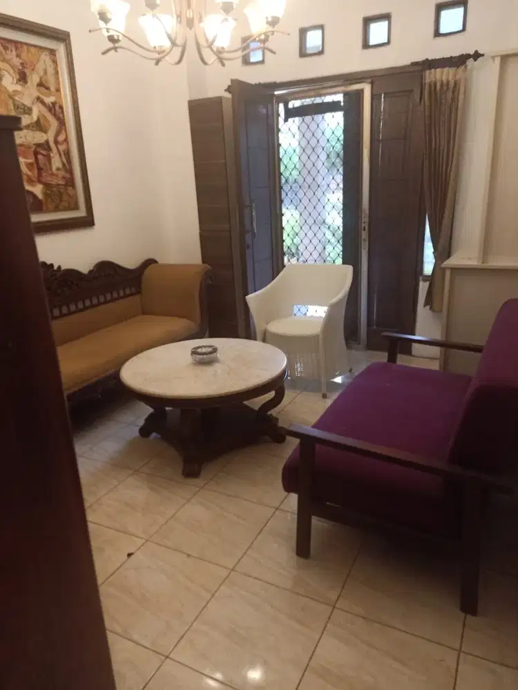 Dijual Cepat TERMURAH BU Rumah Strategis di Bintaro Tangerang Selatan