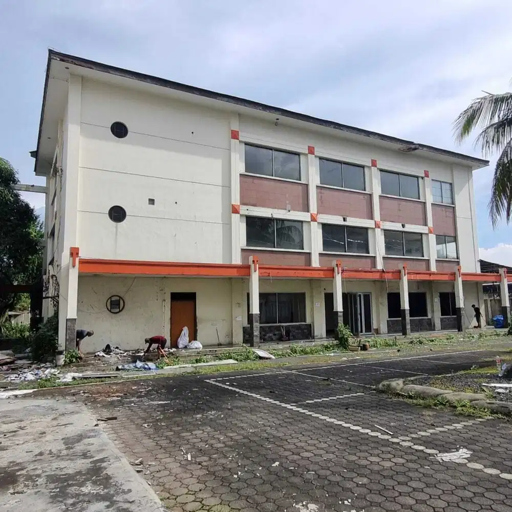 Gedung dan Gudang dekat Exit Tol Pasirkoja  Bandung Kota