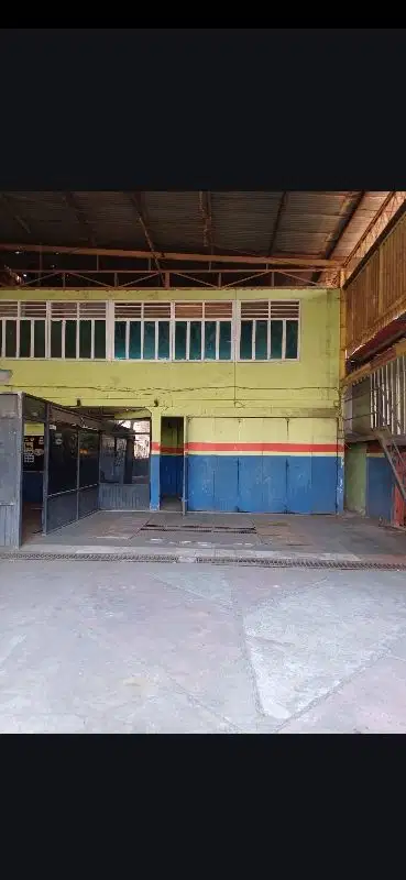 di sewakan ex bengkel di ruas jalan Siliwangi Bekasi