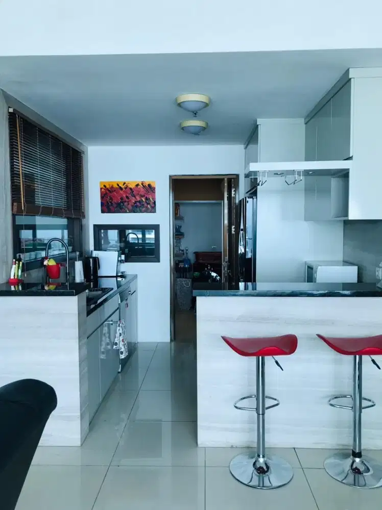 Dijual Siap Huni Apartemen St Moritz 3BR Full Furnish, Kembangan, 030